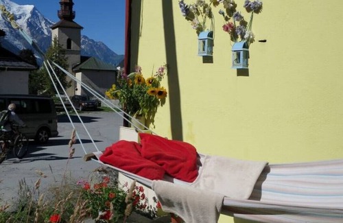 Argentiere Apartment | Self-Contained EN-SUITE 32 sm in Chalet SUNSHINE (New)