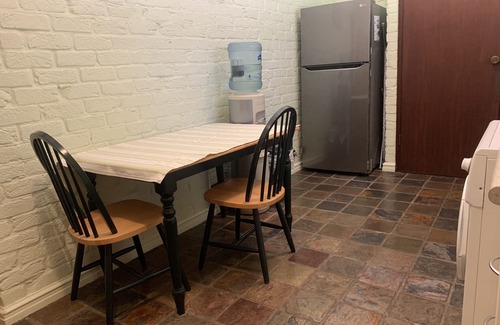 Carramar Apartment | Self contained fully equipped 1 bedroomed studio on exclusive rural estate.