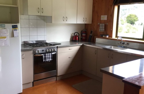 Colville House | Self Contained House @ White Star Station Colville