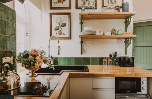 Portpatrick Cottage | Selkie’s Haven: Beachfront Ultra Lux Paradise