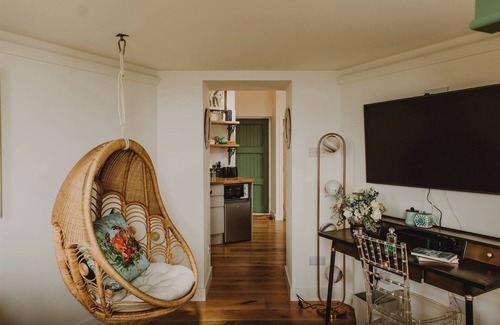 Portpatrick Cottage | Selkie’s Haven: Beachfront Ultra Lux Paradise