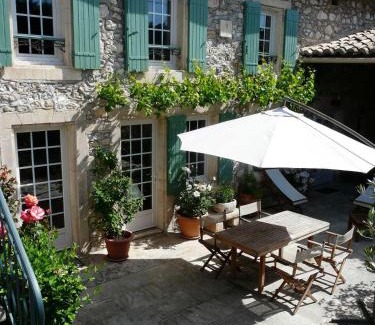 Orgon Villa | Semi-detached provencal farm with swimming pool