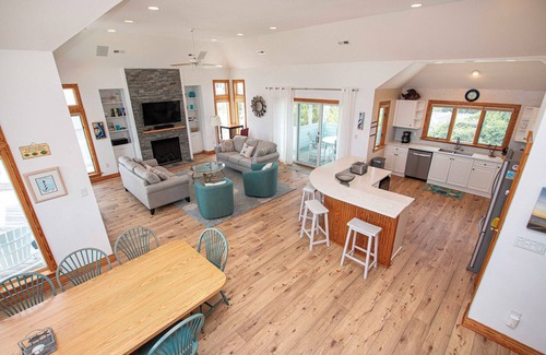 Pine Island House | Semi-Oceanfront, Close to Beach, Private Pool, Rec Room, PI13, Ocean's 13