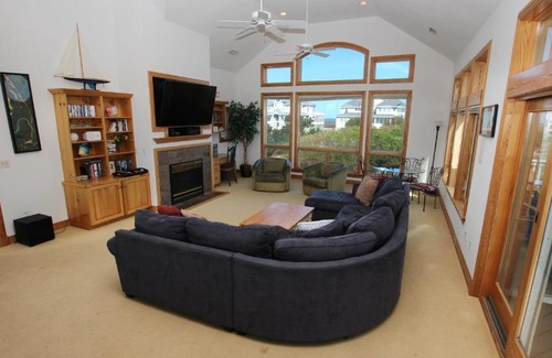 Pine Island House | Semi-Oceanfront, Pool, Hot Tub, Close to beach! PI145, Four Seasons