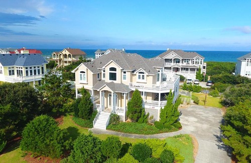Pine Island House | Semi-Oceanfront, Yard, Private Pool, Close to Beach, Rec Rm, PI185, Sugar N Spice