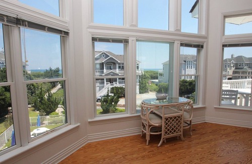 Pine Island House | Semi-Oceanfront, Yard, Private Pool, Close to Beach, Rec Rm, PI185, Sugar N Spice