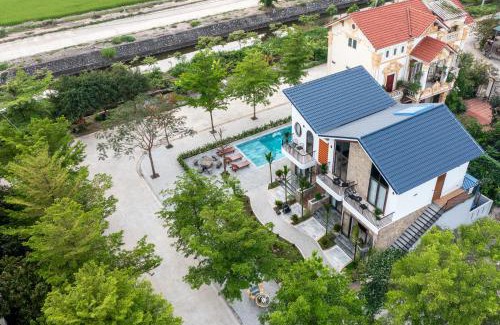 Hoa Lu House | Sen Villa Tam Cốc