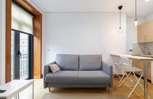 Maria Auxiliadora Apartment | Sencillo apartamento en el corazón de Vigo by CABANA Rentals