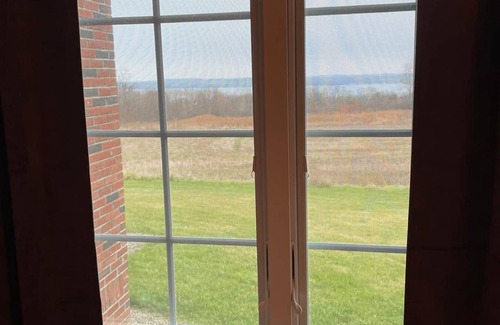Geneva House | Seneca Cottage [Bella Vista Cottages] , Bella Vista Cottages