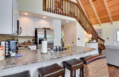 Seneca Cottage | Seneca Lakefront Vacation Rental w/Boat Dock!