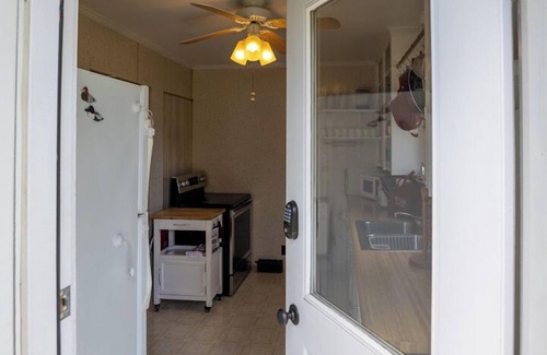 Geneva House | Seneca Sunsets - Awesome Lakeside Getaway Near Geneva!