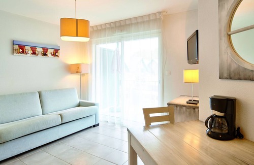 Casteljau Apartment | Sensational Residence Lou Castel 2 bedroom sleeps 4