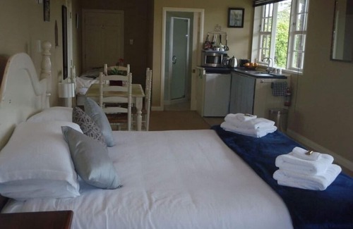 Upper Hutt Other | Sensational views in quiet country setting