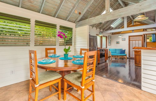 Wainiha House | SEPT DISC Island Beach House 1 minute walk to Sand Kids Welcome Lic#TVNC1058