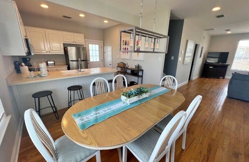 Morgantown House | Sept Just Reduced! Steps to pool, easy beach access