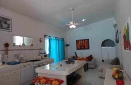 Zona Hotelera Condo | SEPT- OCT SALE SPECTACULAR BEACH FRONT VIEW-RELAX IN A PRIVATE LOCATION
