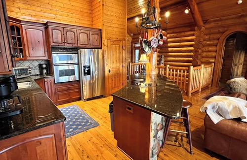 Buck Mountain Cabin | Sept Skies, Mtn Views - Your High-Country Escape Awaits @ Picture Perfect