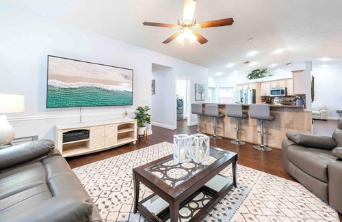Plantation House | September 25% Promo: 4 BR Home, Private Heated Pool & Hot Tub, Beach, BBQ, Golf