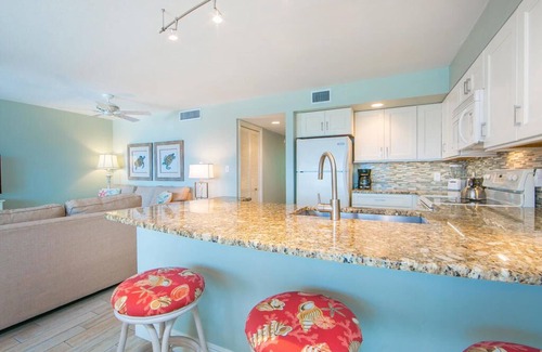 Bradenton Beach Condo | September Golf Cart Special