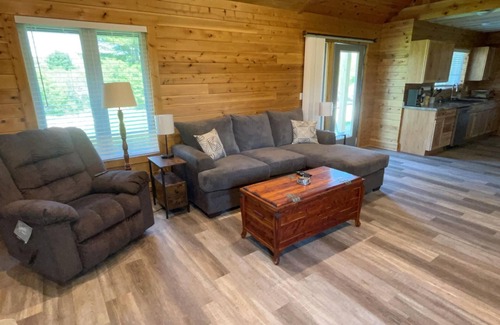 Sturgeon Bay House | SEPTEMBER PRIME SPOTS STILL AVAILABLE MAKE AN INQUIRY ✅