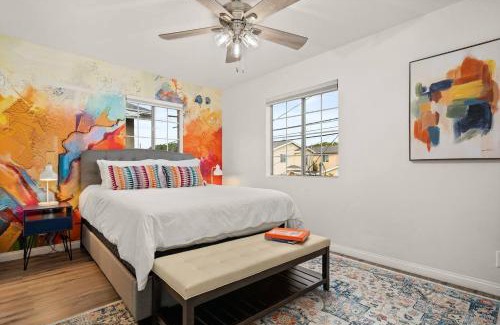 Los Angeles House | September Sale! 40 Off- The Avalon