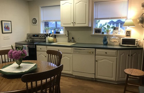Point Pleasant Beach House | September Special - 20% off -Lakefront, Sept Beach is the Best Fully AC'd.