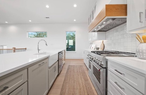 Round Mountain House | September Special! Limited-Time Discount – Book Now