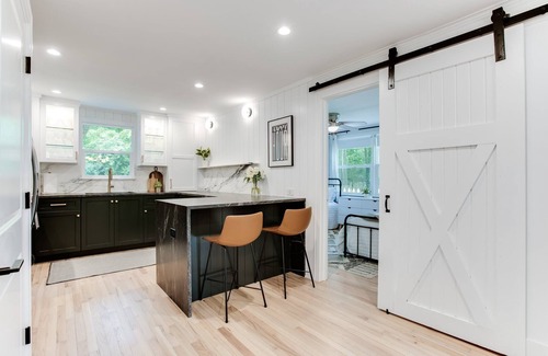 Sawyer House | September weekends still available! Heated pool and hot tub. 2 min to the Beach!