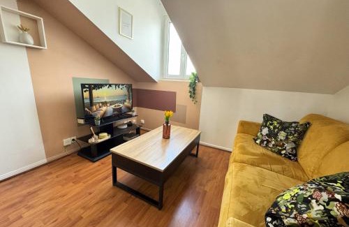 Le Perreux-sur-Marne Apartment | Septembre dernières dispo - Le Refuge Urbain - Comfy studio near Paris and Disneyland