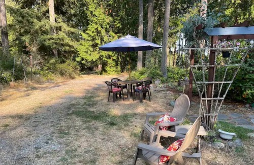 Port Angeles Cottage | Sequim country cottage