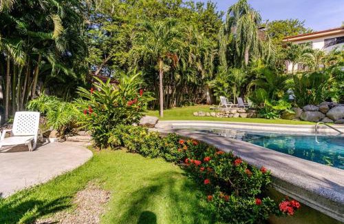 Coco Apartment | Serena Suites H2