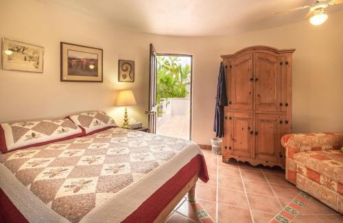 Todos Santos Bed & Breakfast | Serendipity