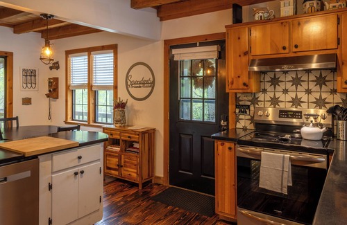 Suches Cabin | Serendipity on the river
