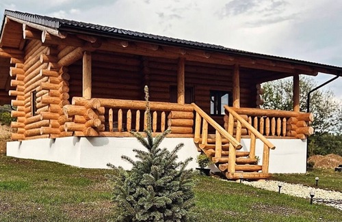 Vulcan Ski Chalet | Serene 2-bedroom chalet in Holbav