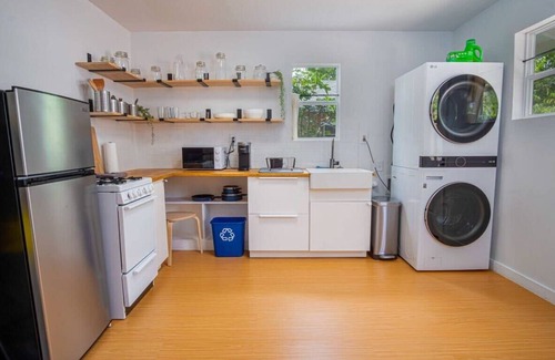 Denver Heights House | Serene 2BR/1BA Residence in Peaceful San Antonio