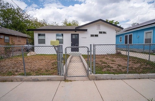 Denver Heights House | Serene 2BR/1BA Residence in Peaceful San Antonio