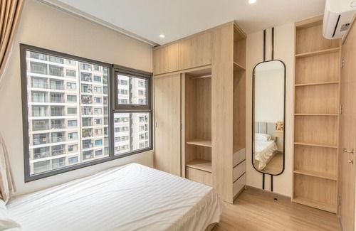 Gia Lam Apartment | Serene 3 Bed 2 Bath near Hanoi at Vinhomes Ocean Park