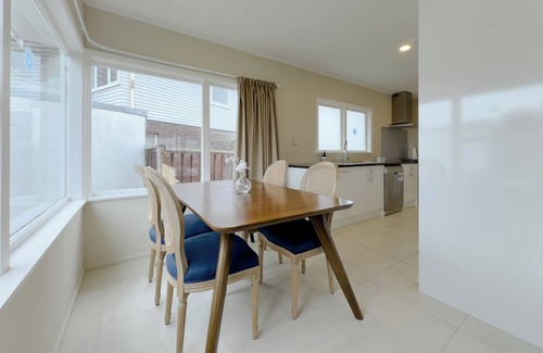 Pakuranga House | Serene 3 Bedroom Home in Pakuranga