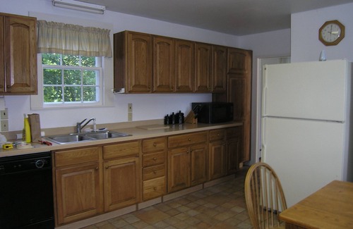Walpole House | Serene 4-bedroom house with WiFi in South Bristol