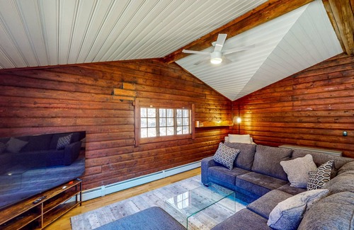 Monterey House | Serene Acreage - Pond - Hiking Trails Nearby