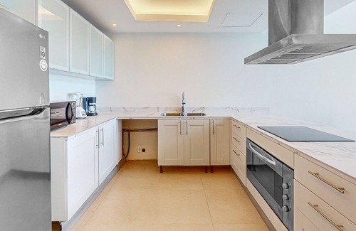 Cancun Apartment | Serene Beachfront Luxury in Cancun - Panoramic views, luxurious amenities