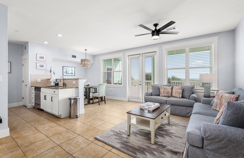 Galveston Condo | Serene -Book 5+ nights and get 15% discount Beach Front- Front Row!