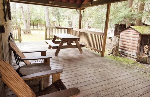 Tylersburg Cabin | Serene Buckeye Cabin Rental