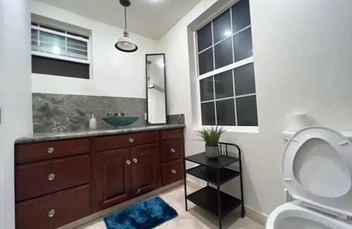 Walnut Valley House | Serene Casa Retreat 2B1B Home