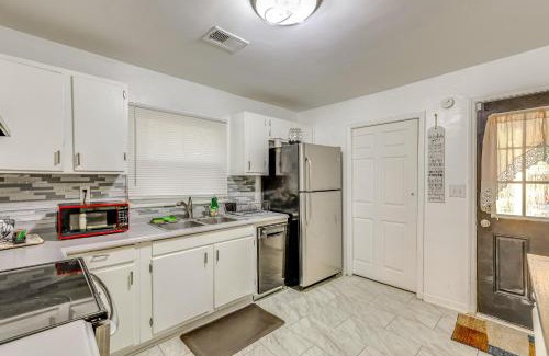 North Charleston House | Serene Charleston Home Near Airport Pets Welcome!