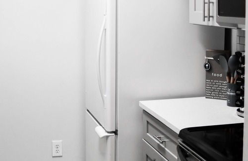 Northwest Raleigh Condo | Serene Condo In The Heart Of Raleigh!