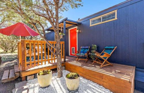 Williams House | Serene Desert Oasis Grand Canyon Pet Friendly