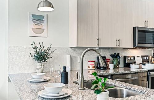 Fort Worth Apartment | Serene Escape 1BD Pool 2 min to TCU