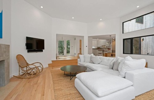 Springs House | Serene Estate in East Hampton