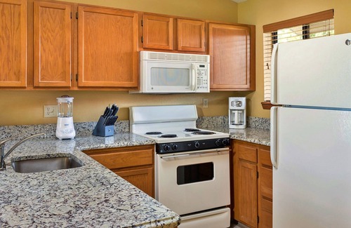 Pagosa Springs Condo | Serene Holiday Vacation, Lakeside Scenic Condo Resort